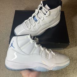 Jordan 11 Retro Legend Blue