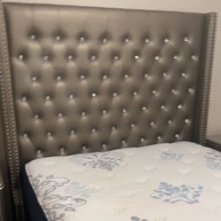 Queen Size Bedroom Set 