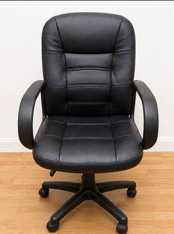 Black Office Chair – Comfortable & Adjustable