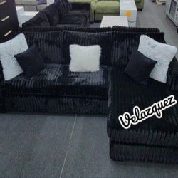 ✅️✅️2 pc black fur like wide welt corduroy sectional sofa with chaise✅️✅️✅️