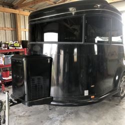 2008 Airstream Base Camp