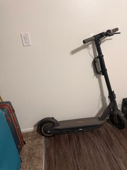 Segway Ninebot Scooter