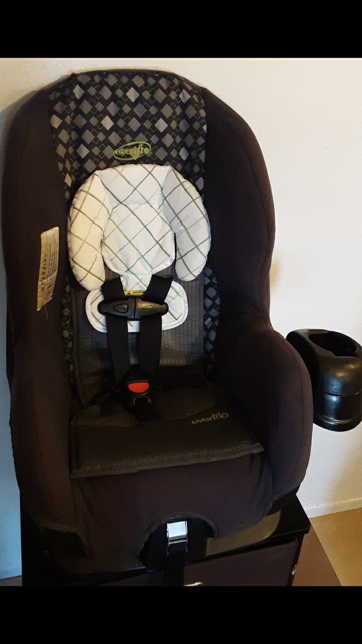 Convertible car seat