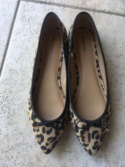 Women’s flat shoes