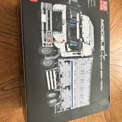 New Mold King Semi Truck With Trailer 13139