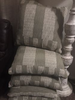Large Pillows 