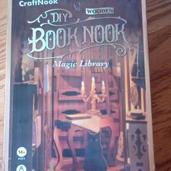 Magic Library Book Nook