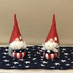 Patriotic 4th Of July Gnomes Holding A Flower Pot