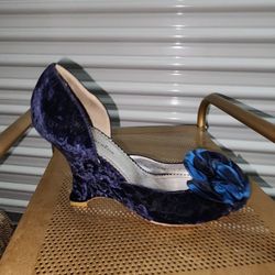 House Of DEREON  VELVET WEDGES