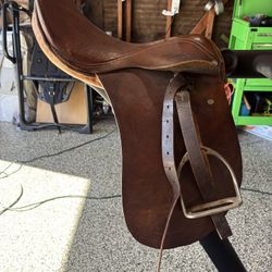 English Saddle For Sale $100