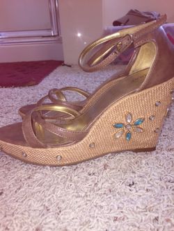 Brown open toe strappy wedges