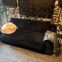 Low Profile Sofa - Great Condition - Memory Foam w/ Pillows and Extendable for sleeping!