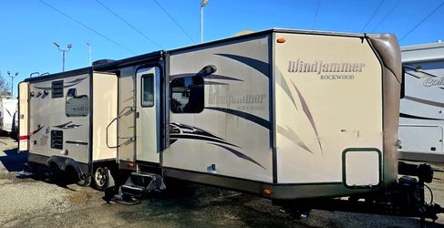 2015 Rockwood Windjammer 3025W