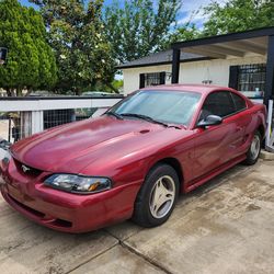 1998 Ford Mustang