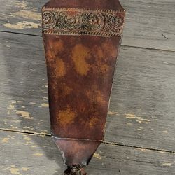 18” Decorative Corbel - Hollow Tin 