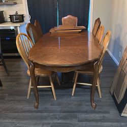 Solid Extendable Wood Table