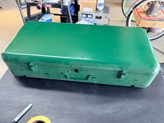 Coleman Camp Oven Green Metal Case