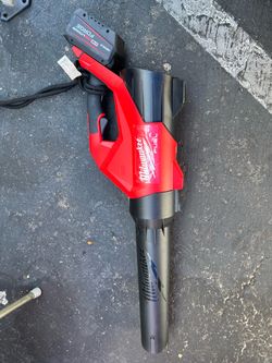 Milwaukee blower