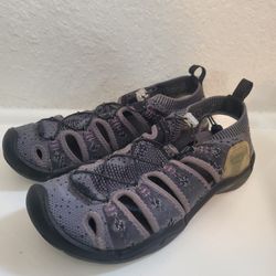 *Pending Keen Outdoors Sandals Womens Size 9.5