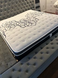 Queen size mattress pillow top new bedframe sold separately