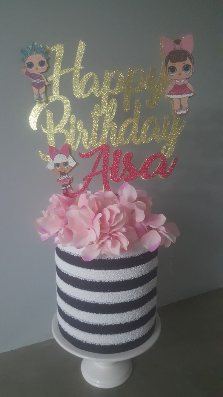 Custom made 3D Lol Happy Birthday cake topper for twins.Decoracion personalizada para pastel de las Muñecas Lol.