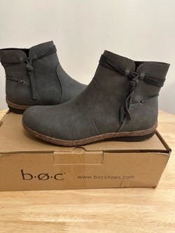 WOMEN'S ADDI ANKLE BOOTIE SIZE- 9