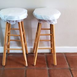 BAR STOOLS