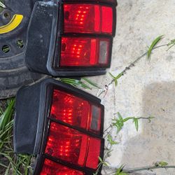 99-04 Mustang taillights 