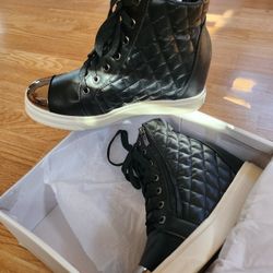 New Wedge Sneakers  Size 9