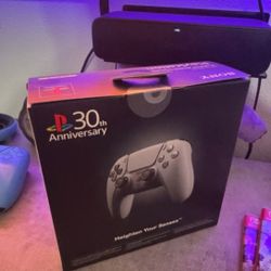 30th anniversary Ps5 remote