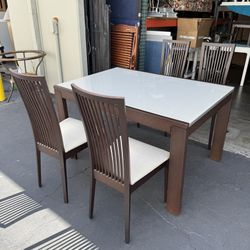 Calligaris Italy Frosted Italian Mid Century Modern Glass Top Extendable Dining Table and 4 Chairs