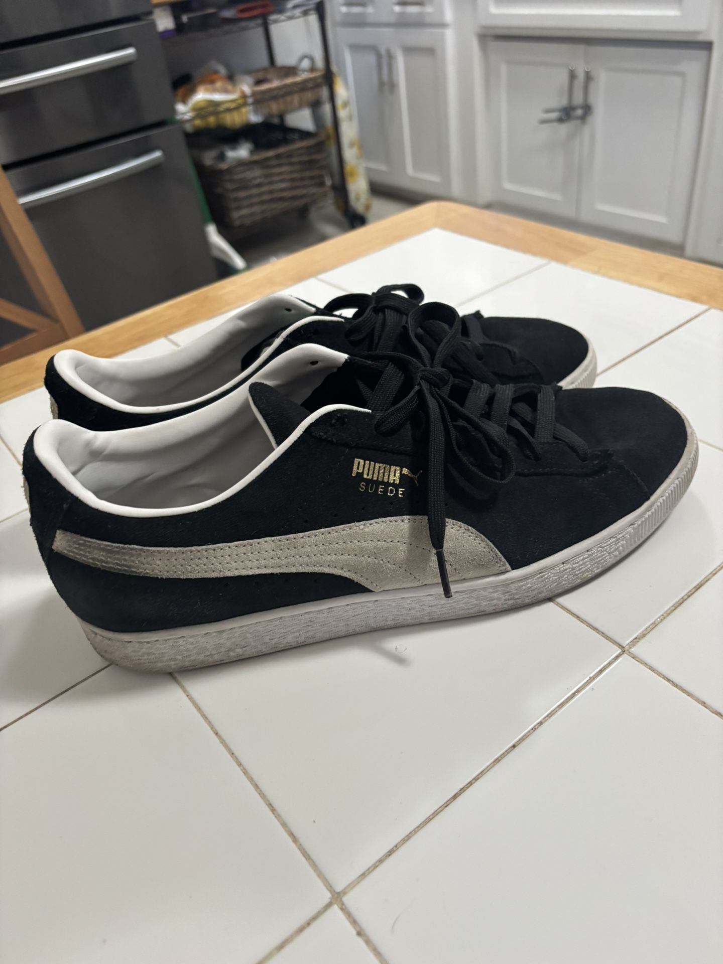 Puma Suade