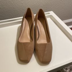 medium heel women leather shoes