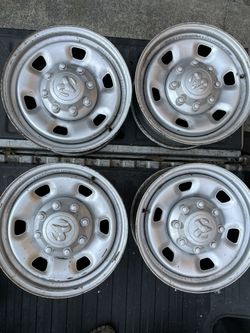 Dodge 17” Steel 8 Lug Wheels