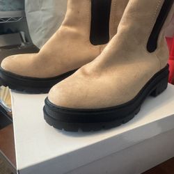 Women’s Ankle Boots-size 7 