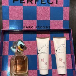 Marc Jacobs Perfect Perfume Set 