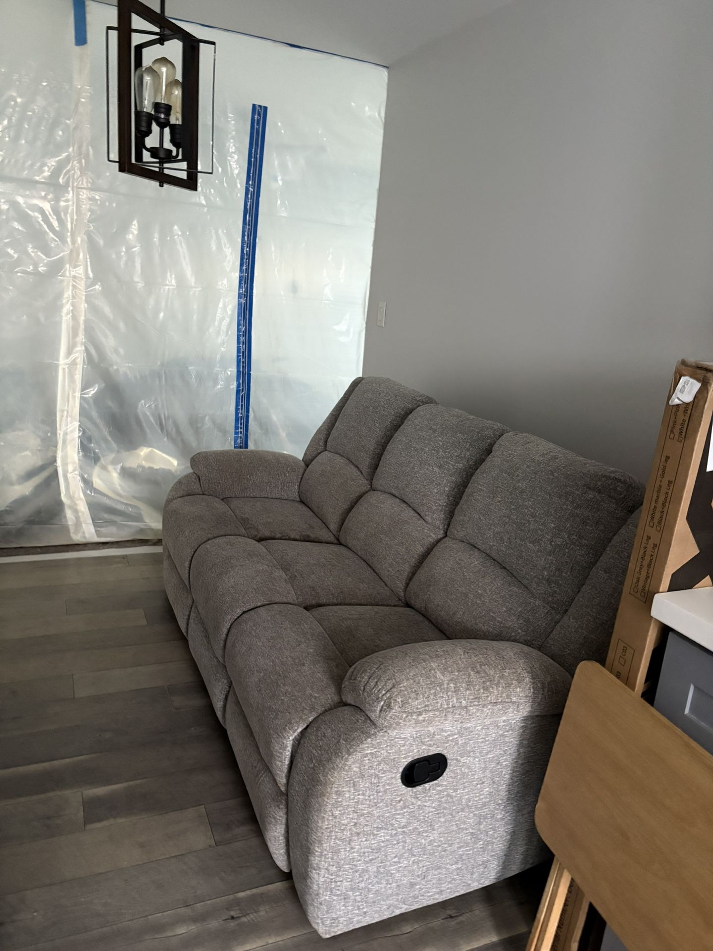 Full Couch Set With Recliners