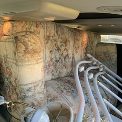 Couch And Frame 🛋🖼🍀🖼🛋🍀 $89  House Furniture, Furniture, Loveseat, Living Room Set.