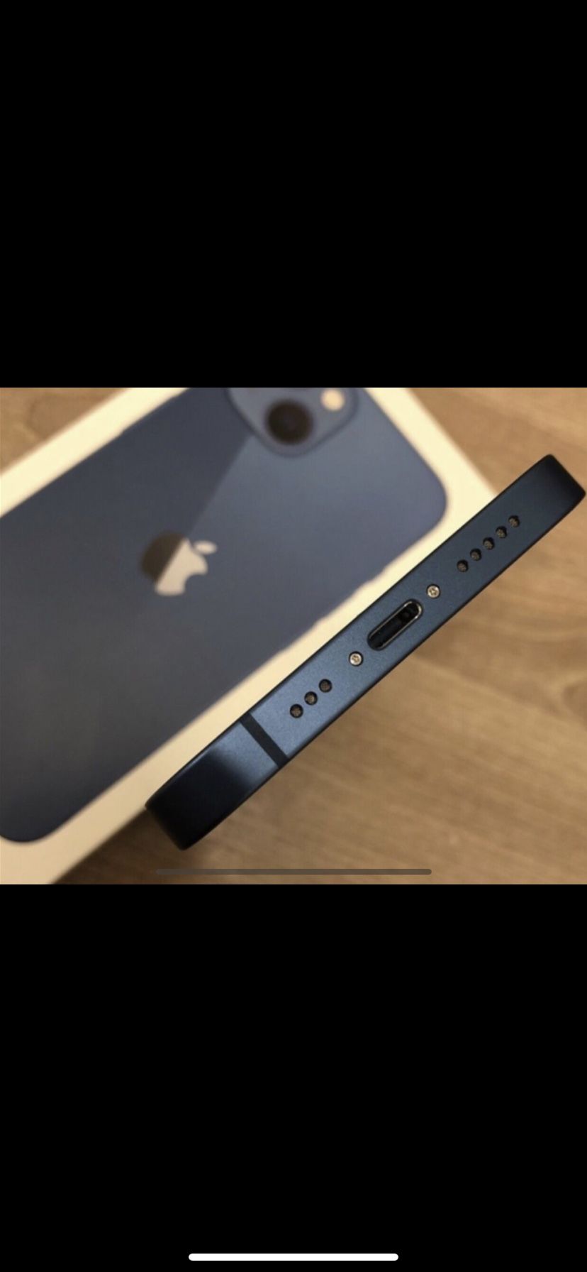 Apple iPhone 13 - 256GB - Blue (Unlocked)