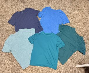 5 T-shirts, Blues And Greens