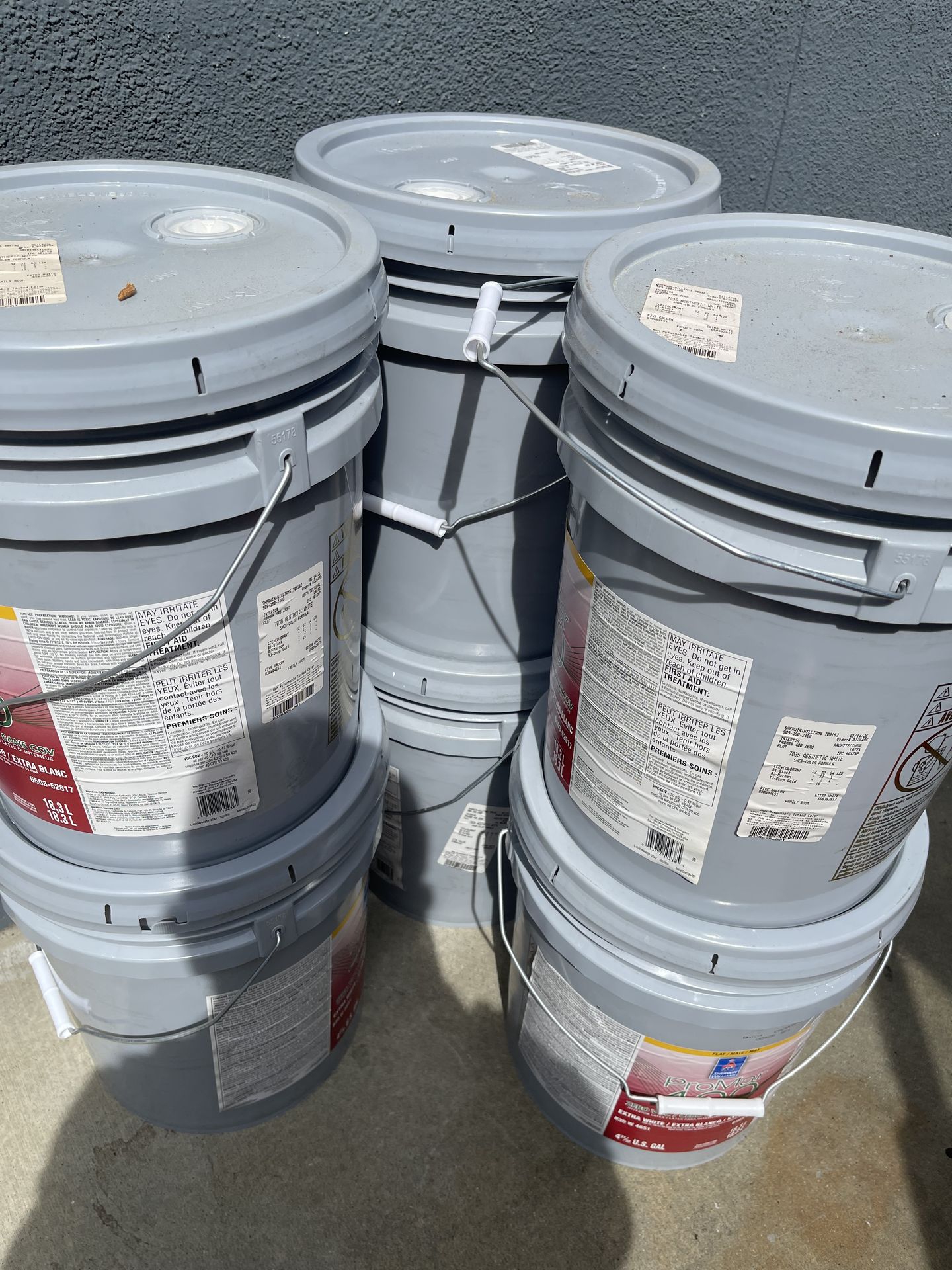 Promar 400 flat paint Austeric white