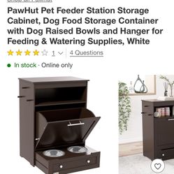 Feeding Station With Storage