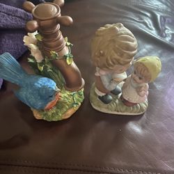 Figurines
