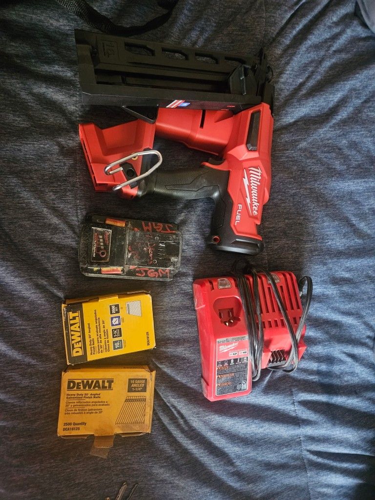 Milwaukee nail gun