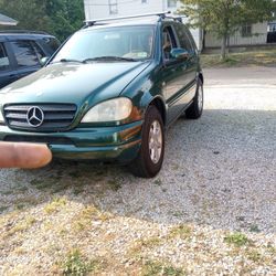 2000 Mercedes 450 Mlk V8