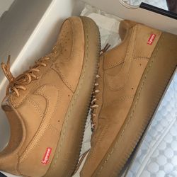 Supreme AF1