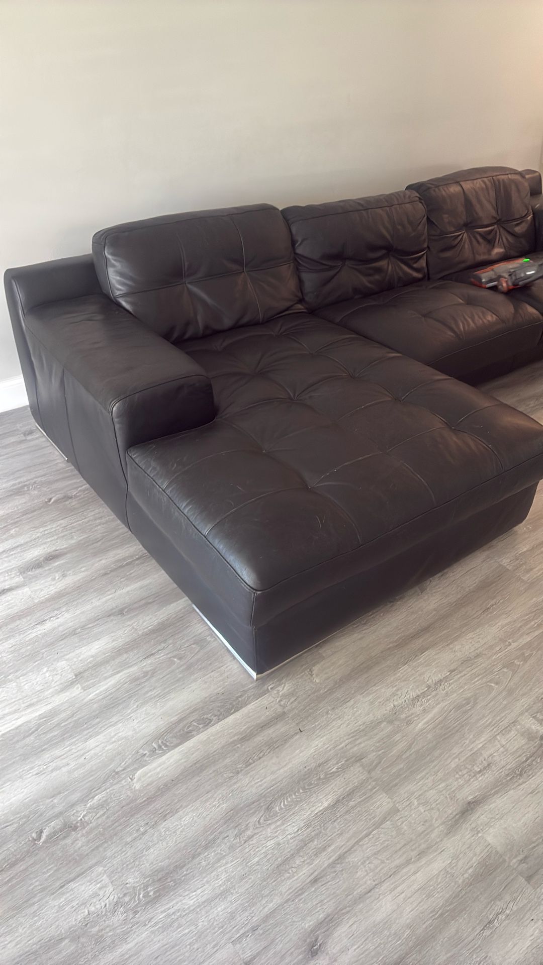 Black Leather Couch 