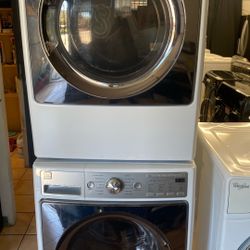 WASHER AND GAS  DRYER SET