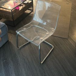 2 Chairs