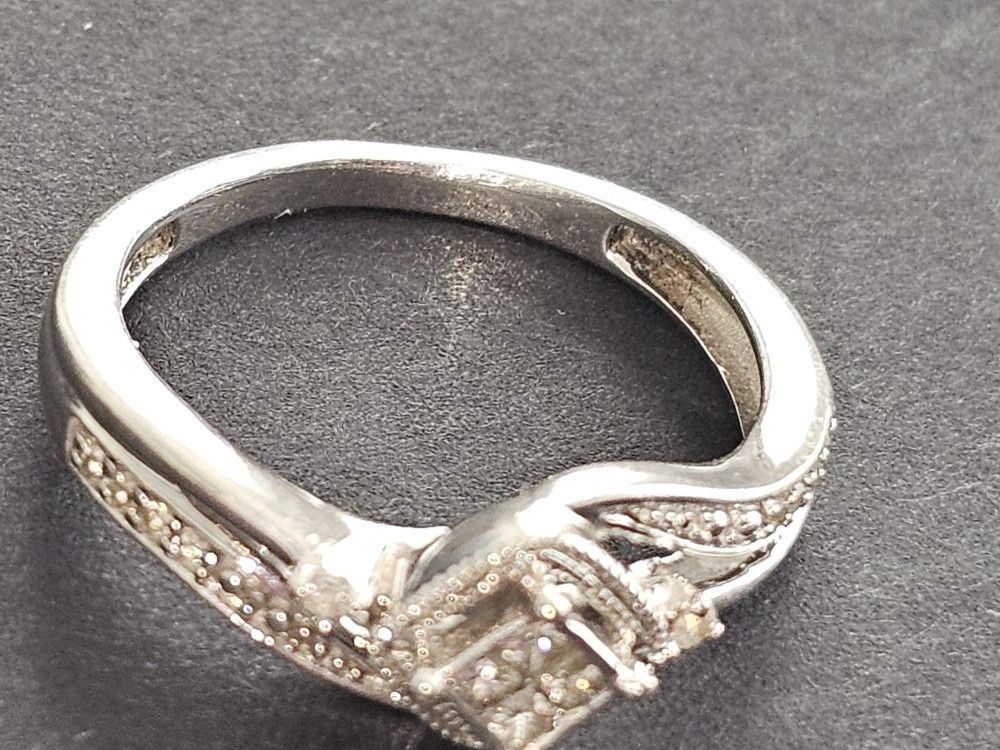 RINGS 1 MENS 1 WOMENS